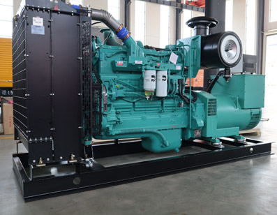 华亿平台网页_华亿（中国）100KW康明斯柴油发电机多少钱